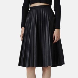 Top Shop pleated skirt